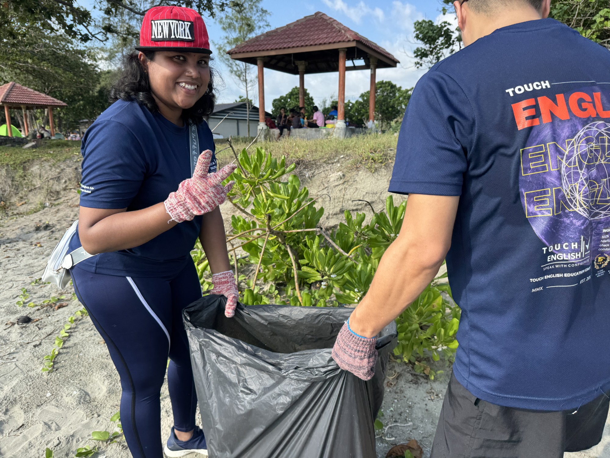 DESARU BEACH CLEANUP 2.0 EVERY STEP COUNTS